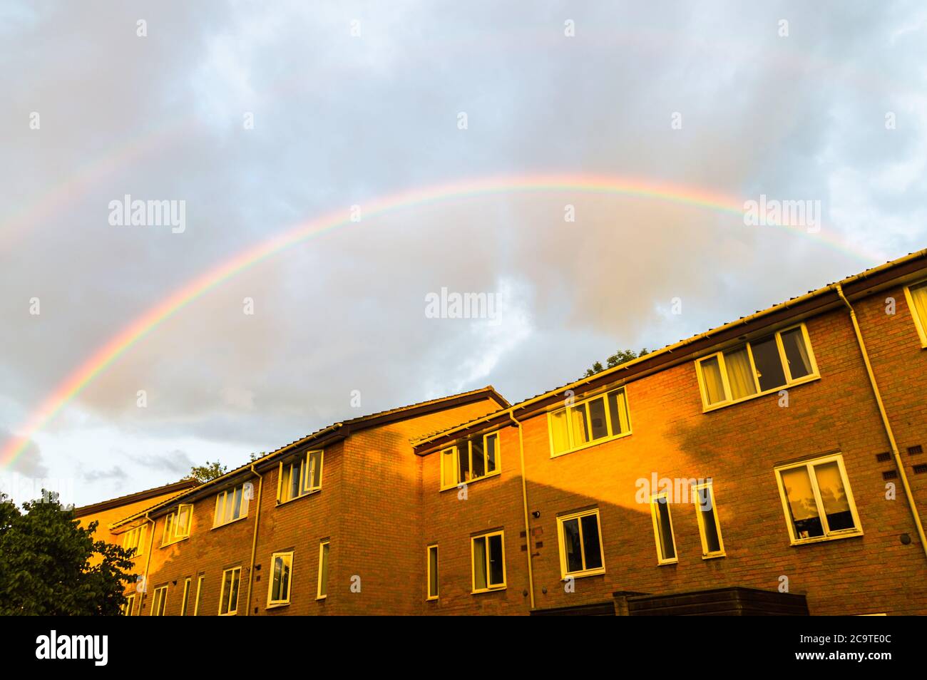 Arc-en-ciel sur un bâtiment à Londres, Angleterre, Royaume-Uni Banque D'Images