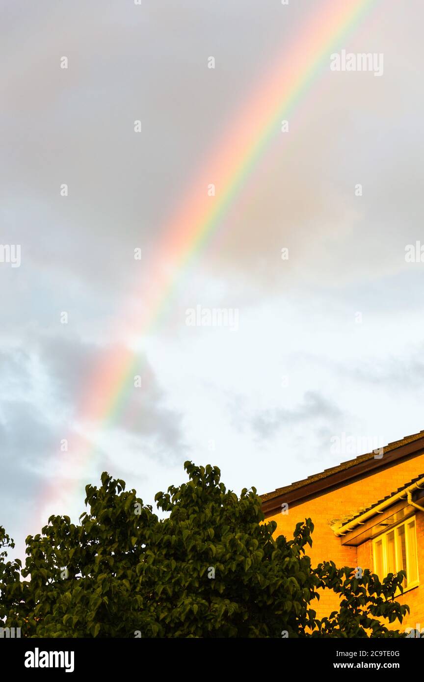 Arc-en-ciel sur un bâtiment à Londres, Angleterre, Royaume-Uni Banque D'Images