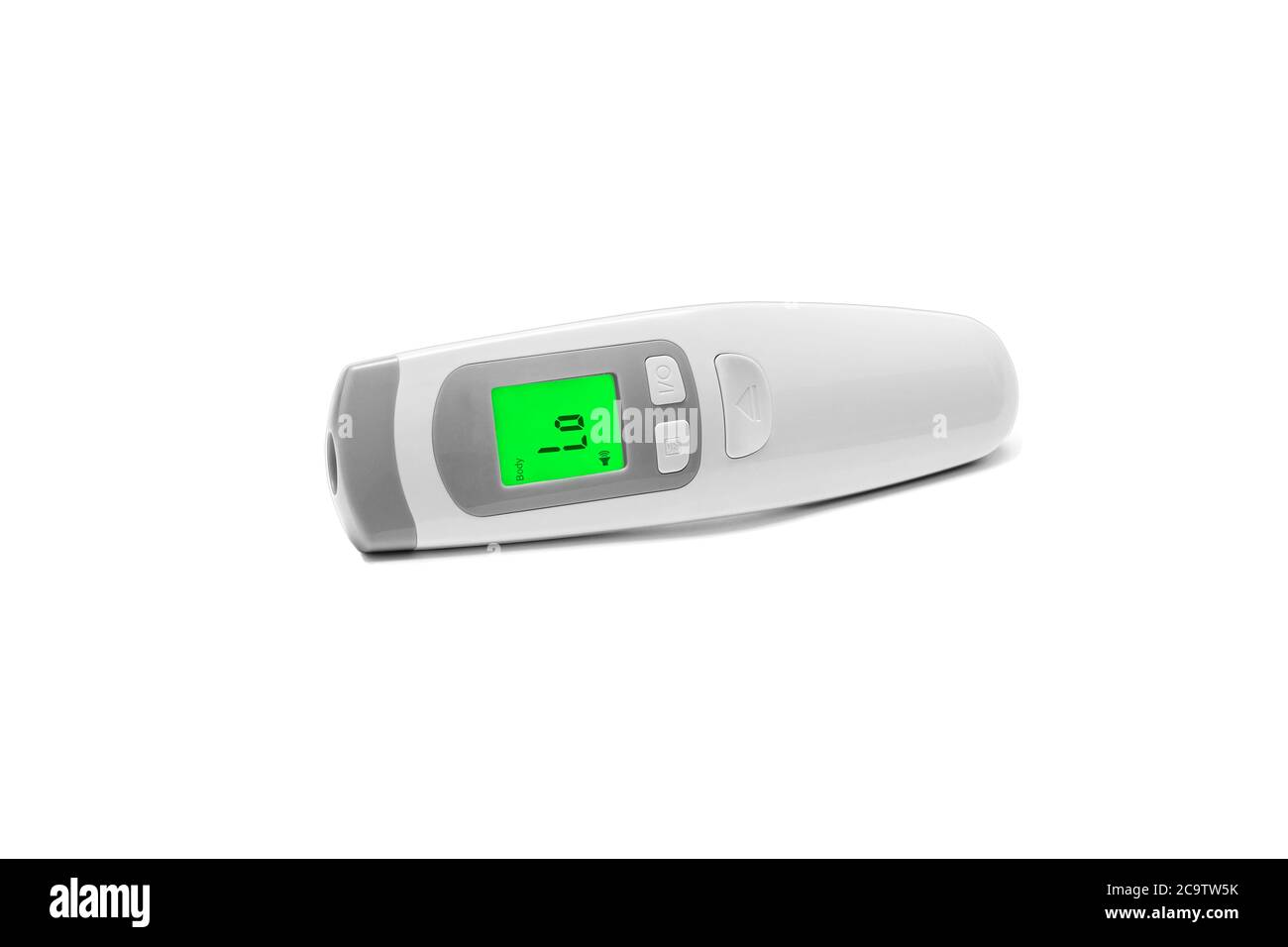 Thermomètre infrarouge sans contact. Thermomètre numérique pour le corps  affichant une température basse sur son écran vert isolé sur fond blanc.  Pas de fièvre, test o Photo Stock - Alamy