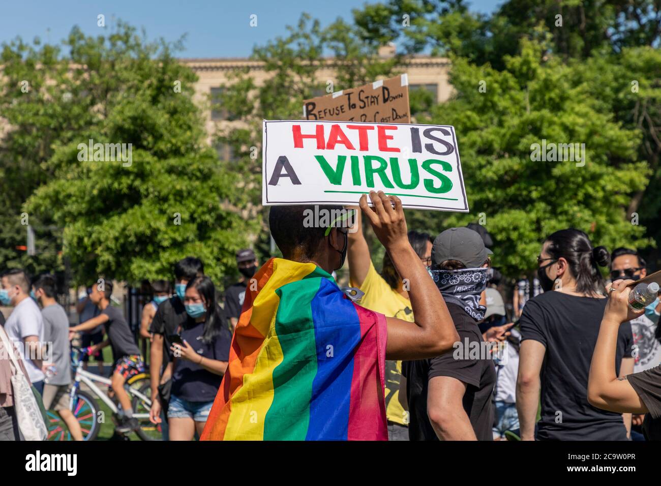 Brooklyn, NY, USA - 1 août 2020: Ils ne peuvent pas nous brûler tous - rassemblement d'unité contre le crime de haine et le racisme après qu'une femme asiatique de 89 ans a été victime o Banque D'Images