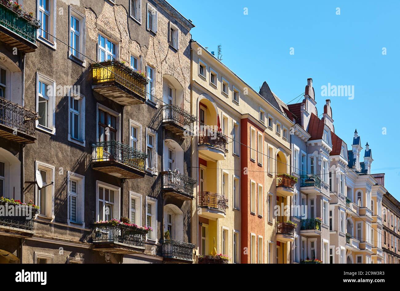 Maisons anciennes sur la rue Jagielonska à Szczecin, Pologne. Banque D'Images
