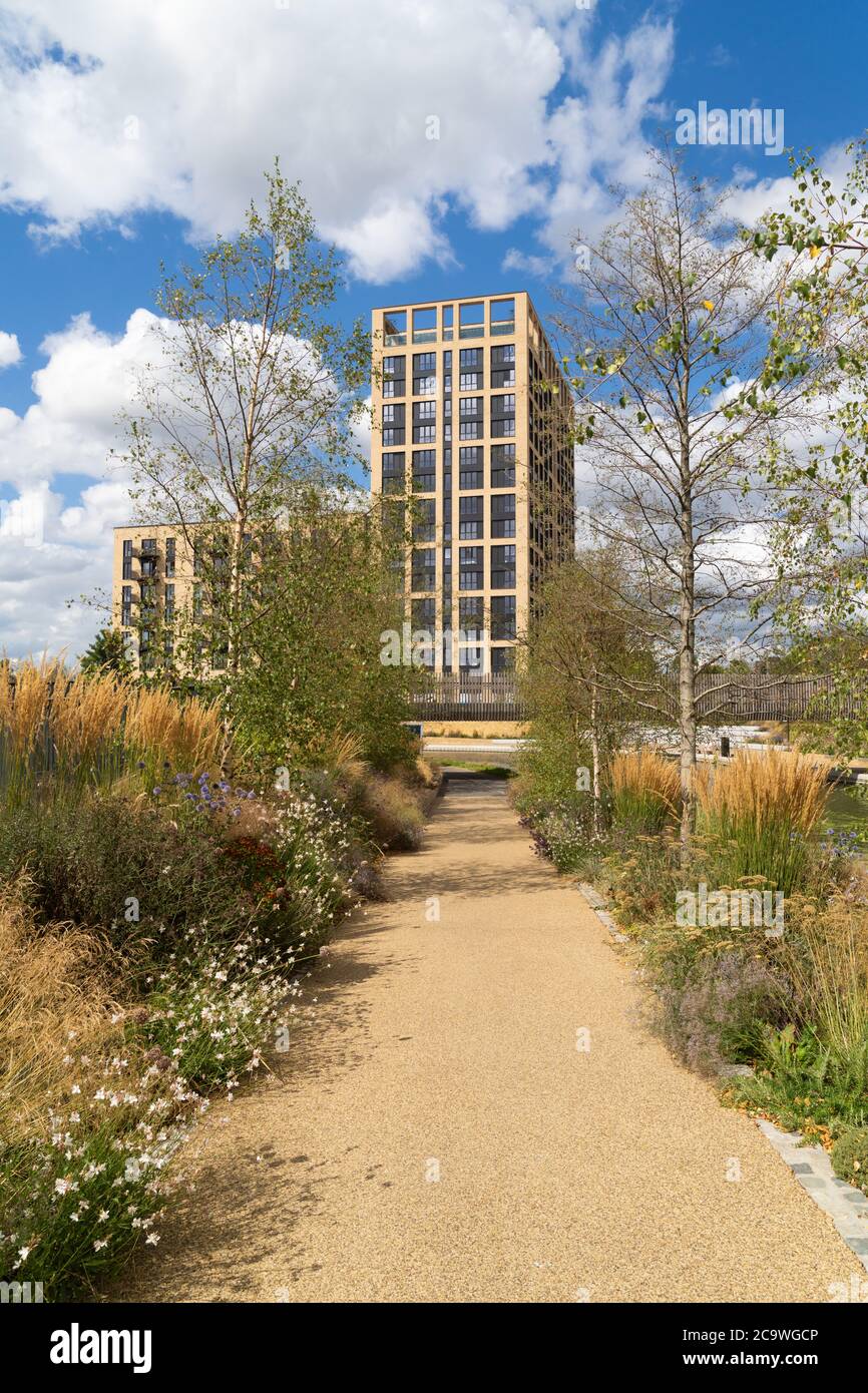 Greenford Quay, Tillermans court, Grenan Square Banque D'Images