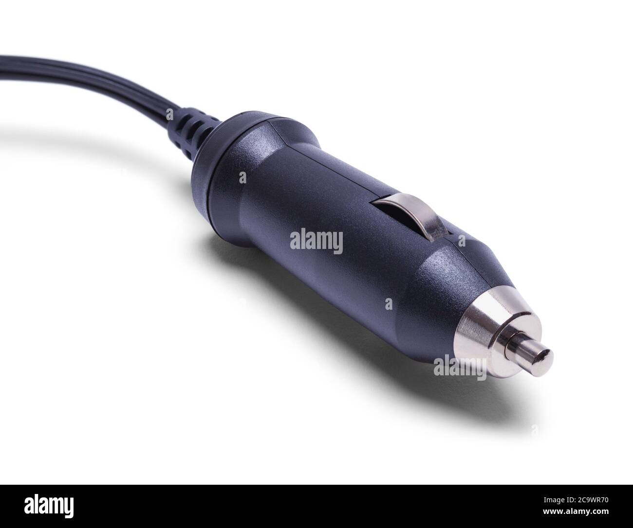 Fiche du câble d'alimentation du chargeur de voiture isolée sur blanc. Banque D'Images