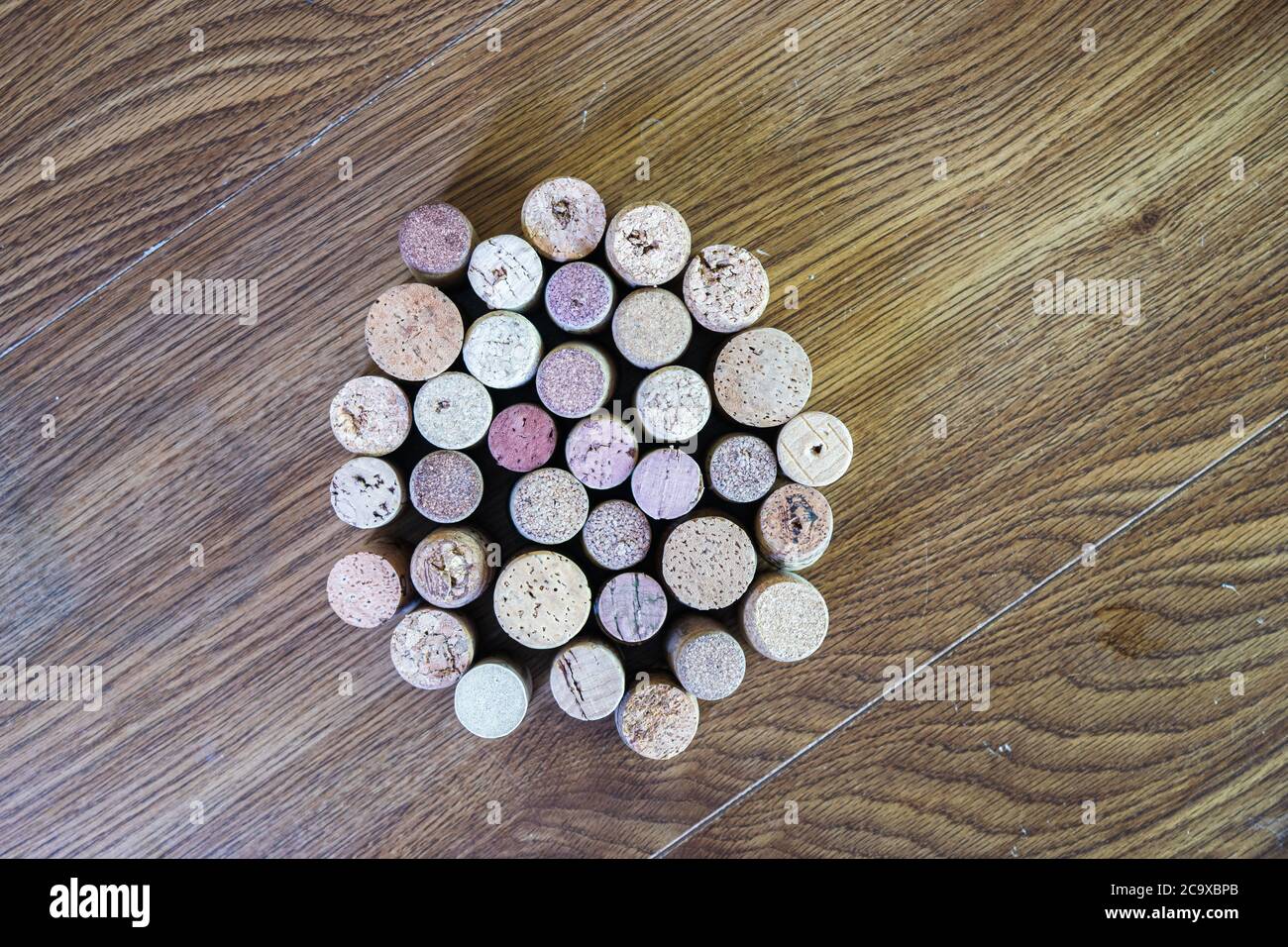 Bouquet de bouchons de vin avec espace copie Banque D'Images