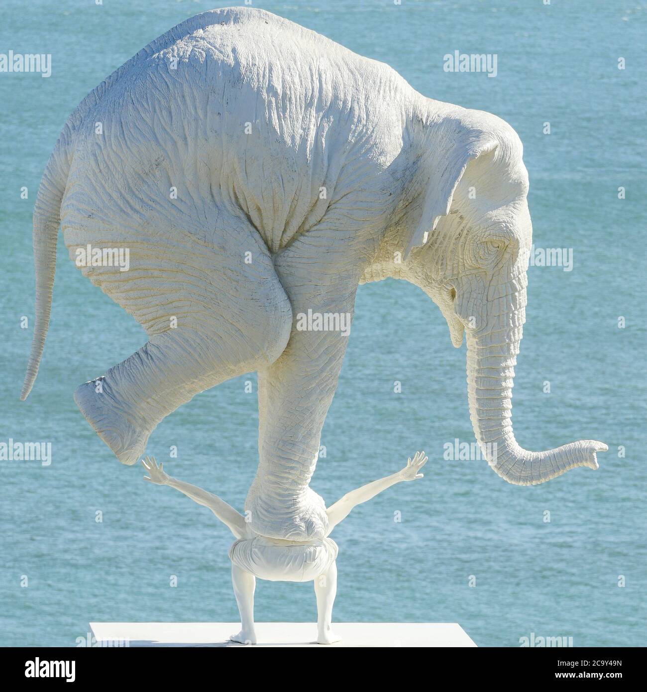 A l'origine', oeuvre de Fabien Mérelle, Sainte-adresse, Seine-Maritime,  Normandie, France Photo Stock - Alamy