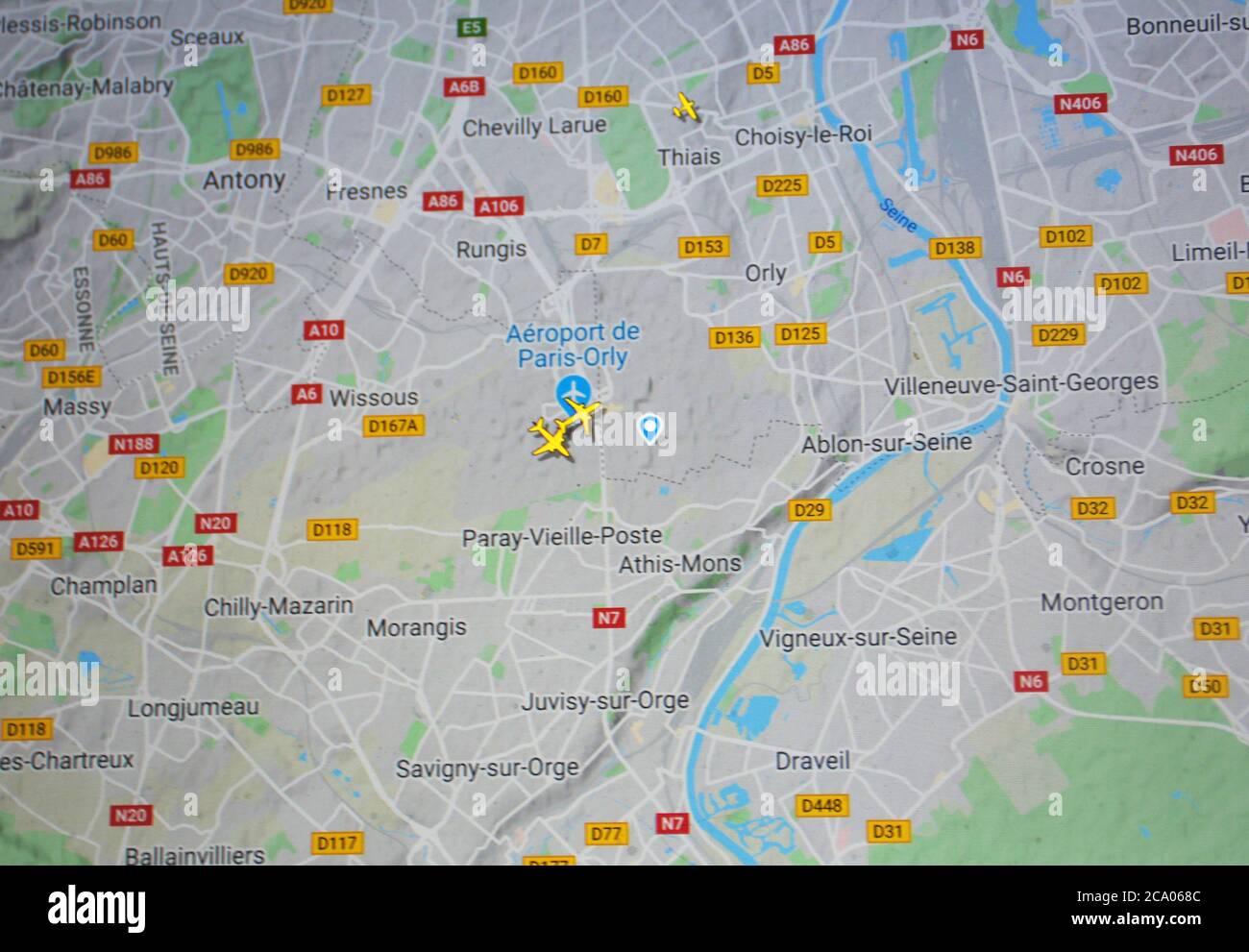 Trafic aérien sur l'aéroport Paris-Orly (03 août 2020, UTC13.47), sur Internet avec le site Flightracar 24, pendant la pandémie du coronavirus Banque D'Images