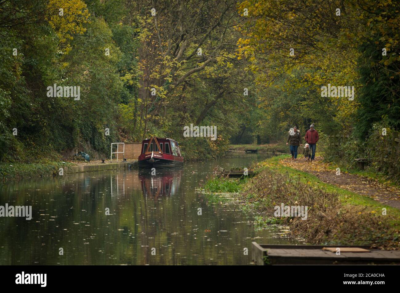 Le canal de Chesterfield près de l'écluse de Tapton, Chesterfield, Derbyshire, Royaume-Uni Banque D'Images