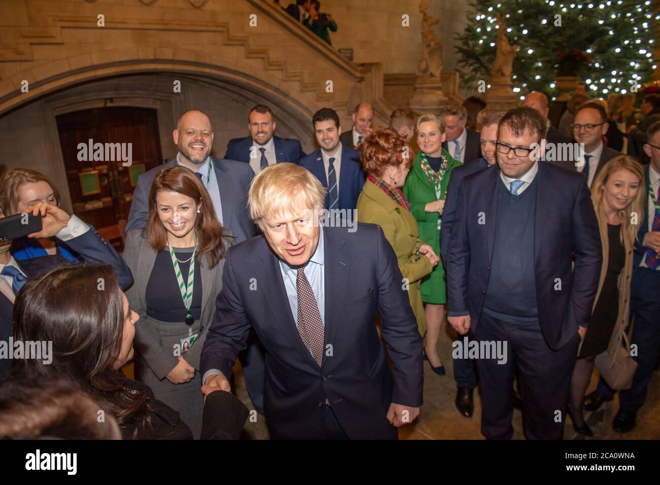 Le Premier ministre britannique Boris Johnson rencontre son nouveau député dans le Westminster Hall, dans les chambres du Parlement Banque D'Images