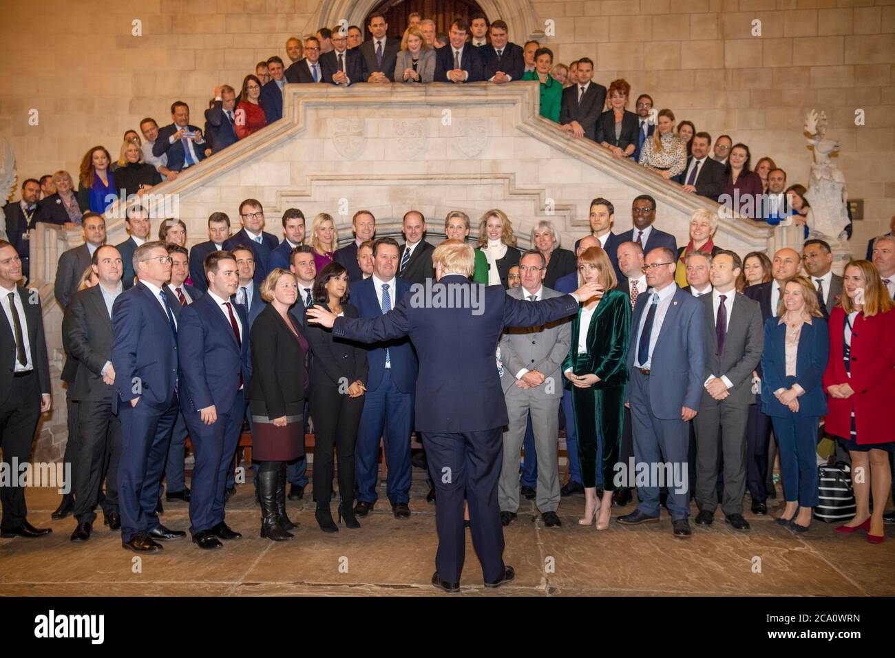 Le Premier ministre britannique Boris Johnson rencontre son nouveau député dans le Westminster Hall, dans les chambres du Parlement Banque D'Images