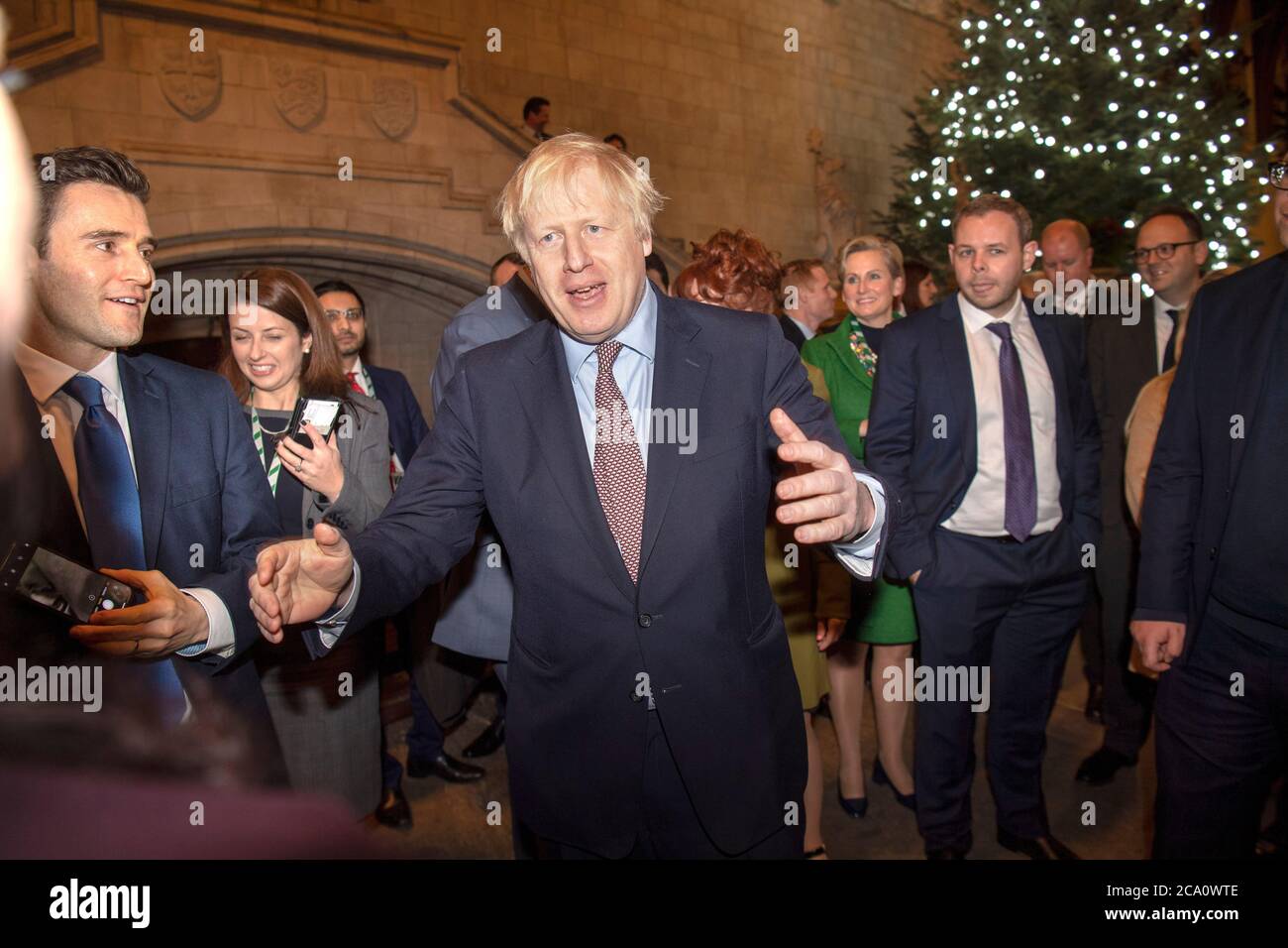 Le Premier ministre britannique Boris Johnson rencontre son nouveau député dans le Westminster Hall, dans les chambres du Parlement Banque D'Images
