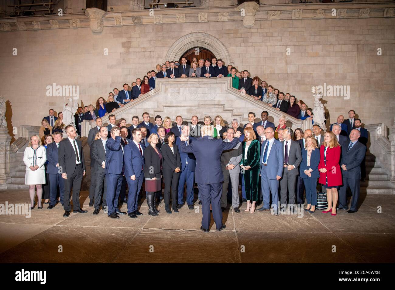 Le Premier ministre britannique Boris Johnson rencontre son nouveau député dans le Westminster Hall, dans les chambres du Parlement Banque D'Images