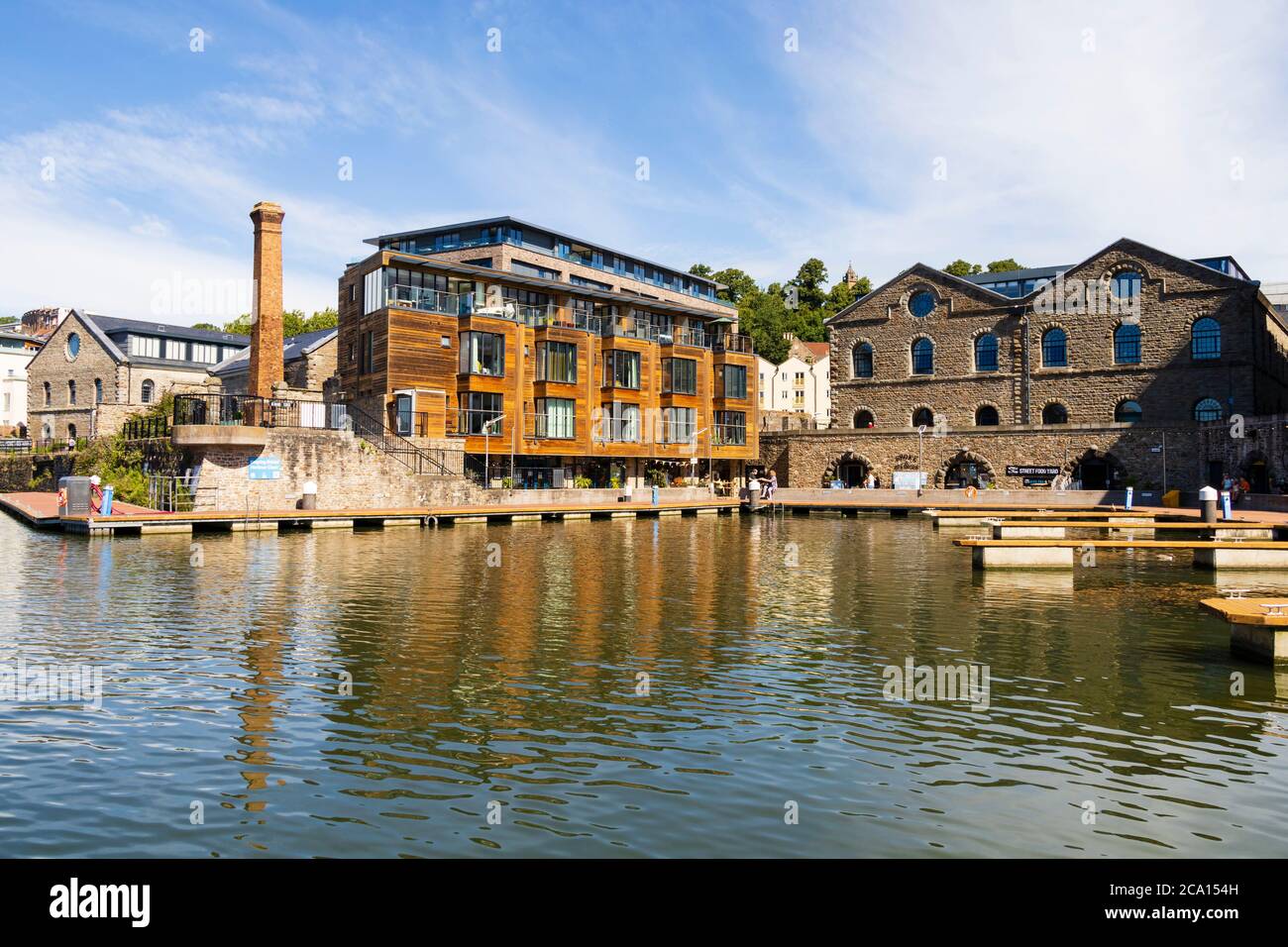 Broken Dock, restaurants et bars. Bristol, Angleterre. Juillet 2020 Banque D'Images