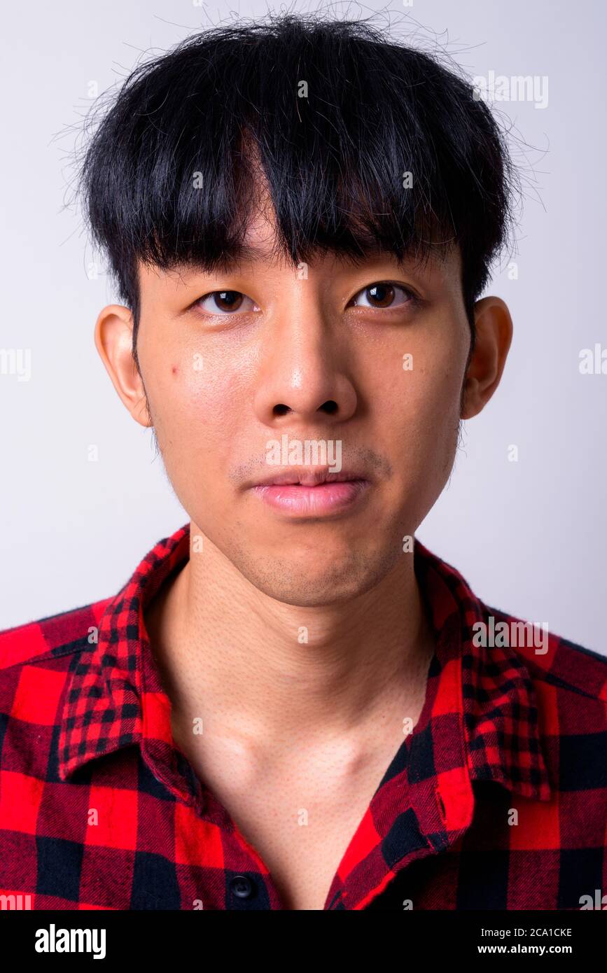 Portrait d'un jeune élégant boxeur asiatique Banque D'Images