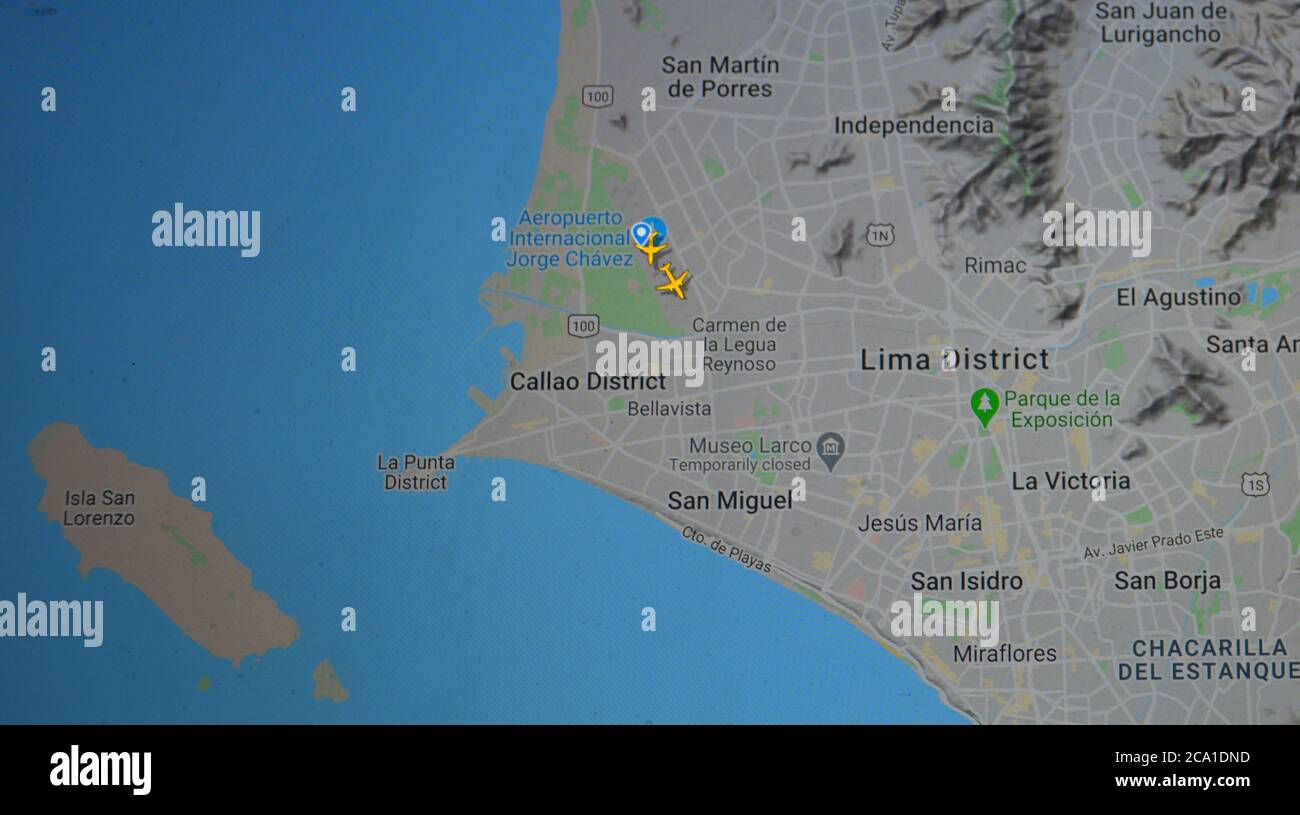 Trafic aérien au-dessus de Lima aera (03 août 2020, UTC 20;17), sur Internet avec le site Flightracar 24, pendant la période de pandémie du coronavirus Banque D'Images