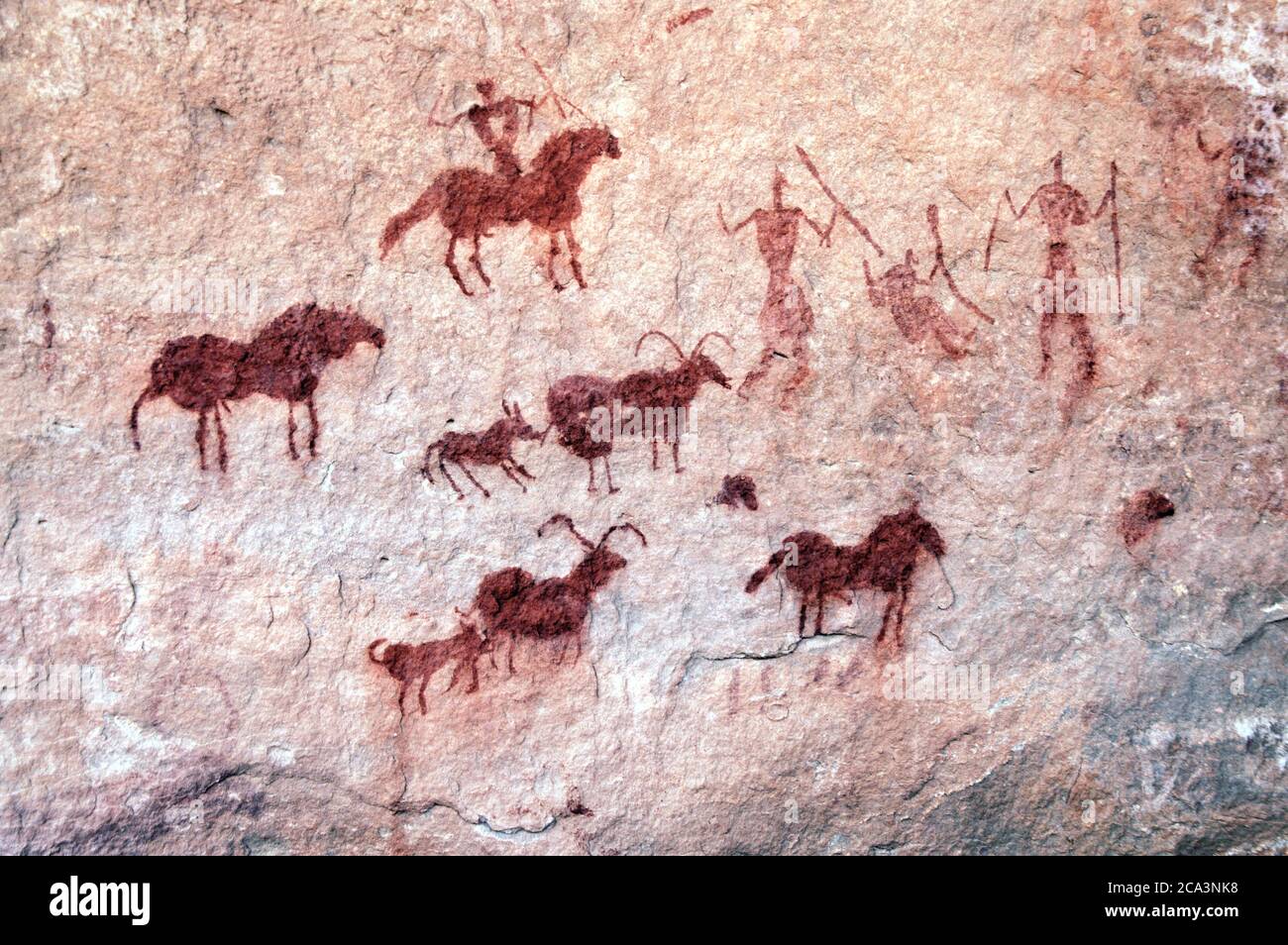 Algérie, Illizi, Parc national de Tassili n'Aguer : rockart néolithique - peintures censées avoir jusqu'à 12,000 ans, faites à la fin de la dernière glace A. Banque D'Images