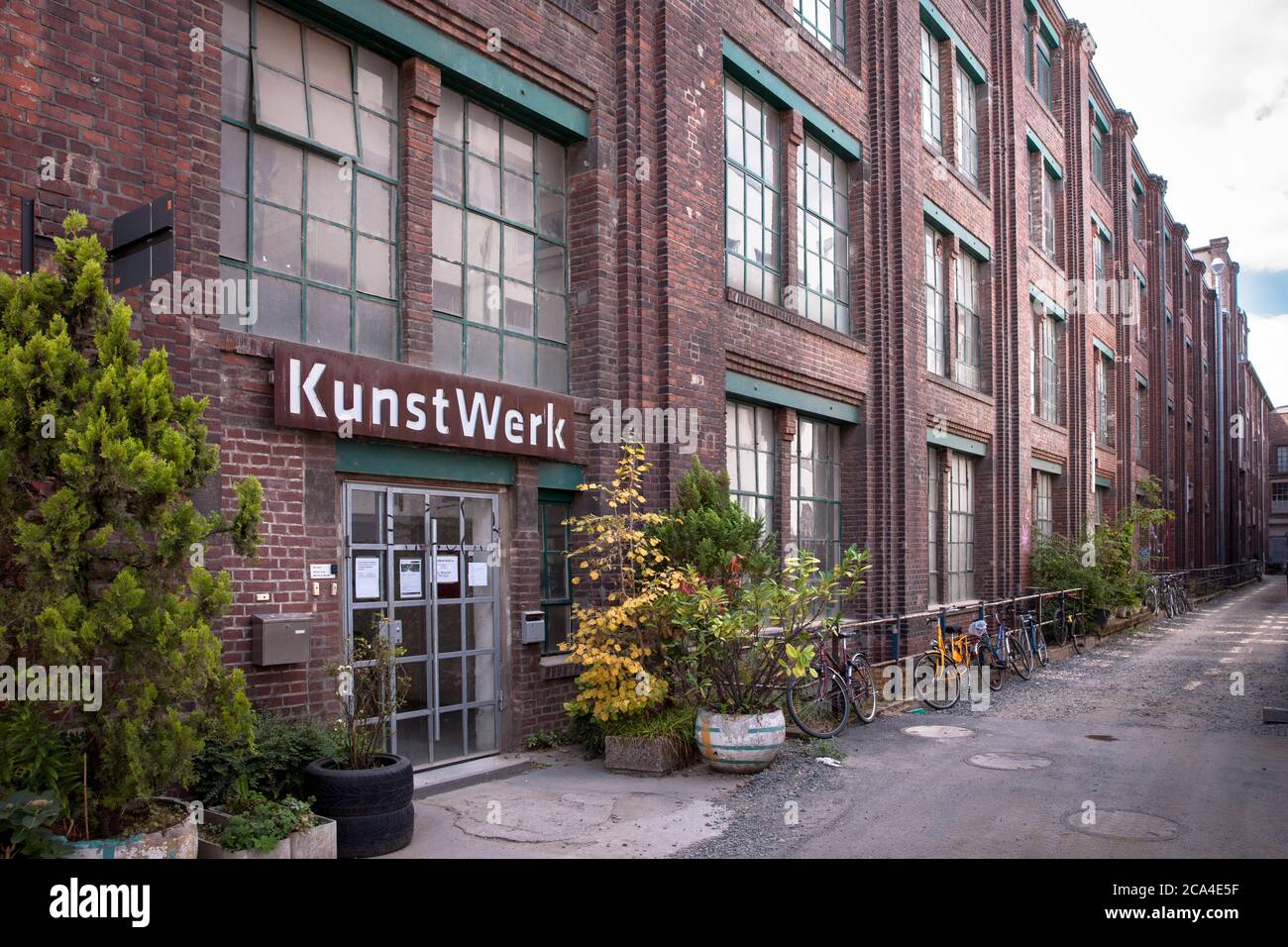 Le studio KUNSTWERK à Deutz, la plus grande maison d'artistes autogérée d'Allemagne, Cologne, Allemagne. das Atelierhaus KUNSTWERK à Deutz, Deuts Banque D'Images