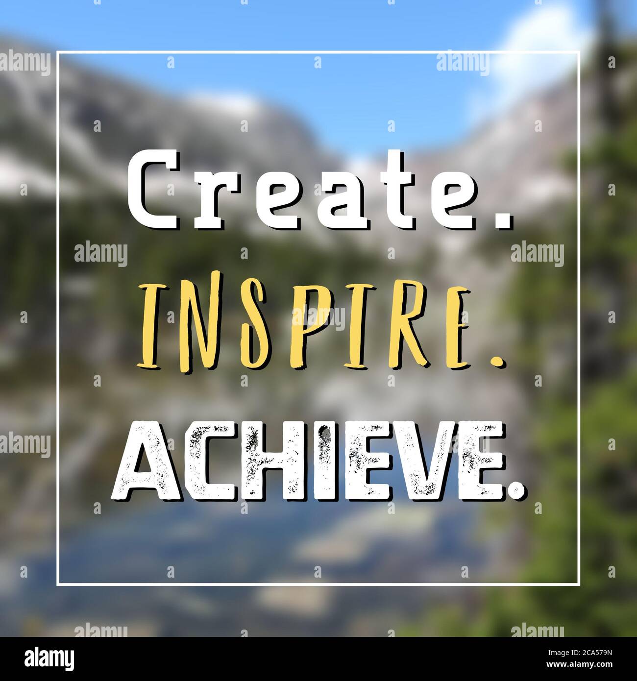 Créer, inspirer, réaliser. Affiche de citation sur le lieu de travail. Signe de motivation de réussite. Banque D'Images