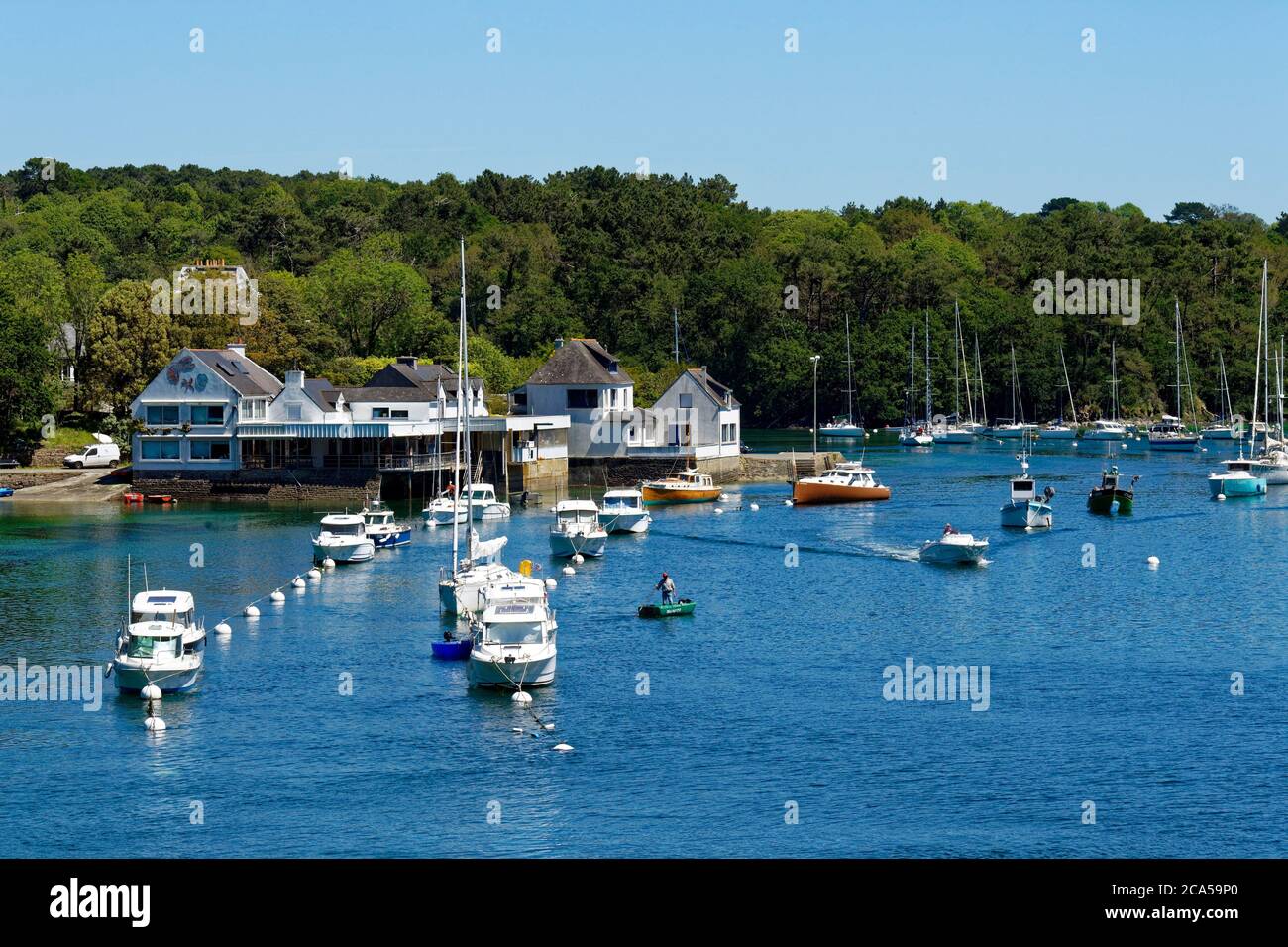 France, Finistère, Riec sur Belon, Port de Belon le long de la rivière Belon Banque D'Images France, Finistère, Riec sur Belon, Port de Belon le long de la rivière Belon Banque D'Images
