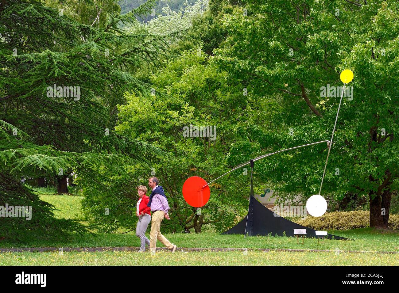 Suisse, canton du Valais, Martigny, Fondation Pierre Gianadda, Alexander Calder, Stabile-Mobile - bras?lia, essieu en métal peint et en acier, 1965 Banque D'Images