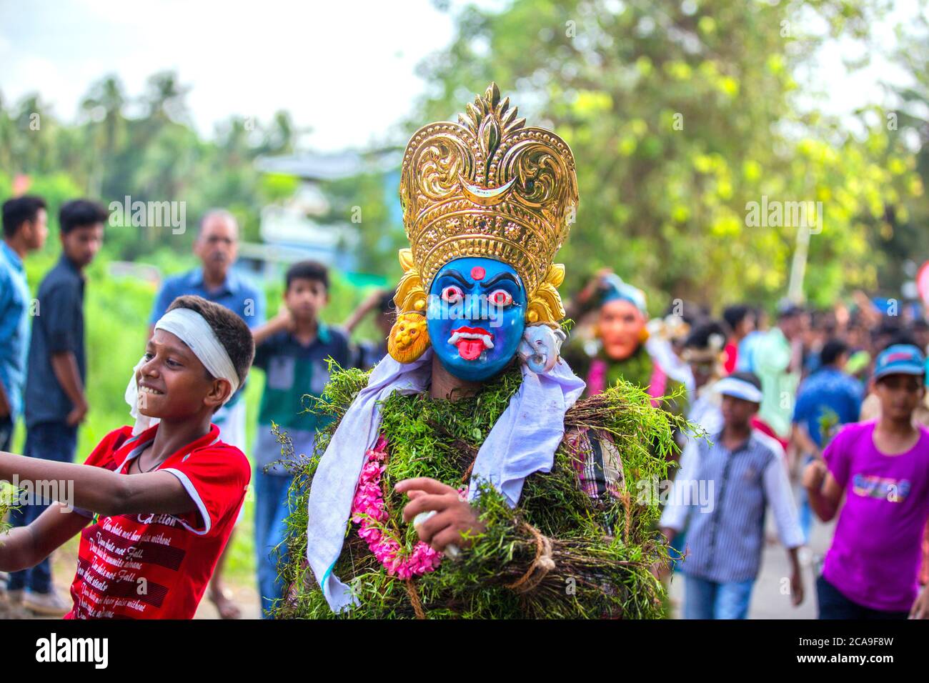 Interprètes de danse folklorique traditionnelle kummatti pendant onam,fête,kizhakkumpattukara kummatti thrissur, kerala,onam festival, inde,pradeep subramanian Banque D'Images