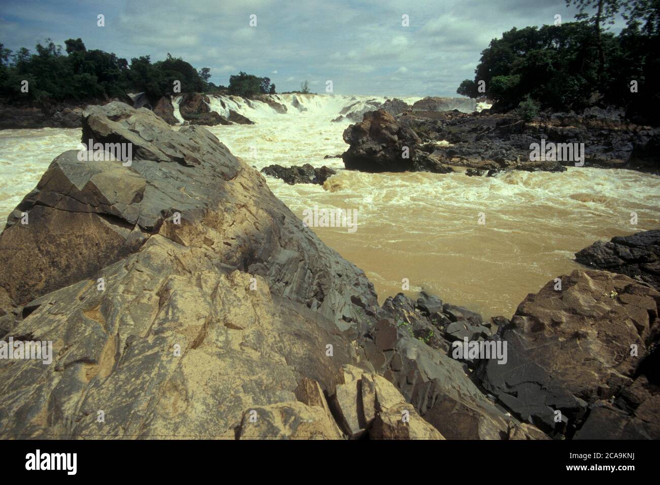 Les cascades de Khon Phapheng du Mékong au village de Don Khong au Lao, au sud du Lao. Lao, Don Khon, juillet 1996 Banque D'Images