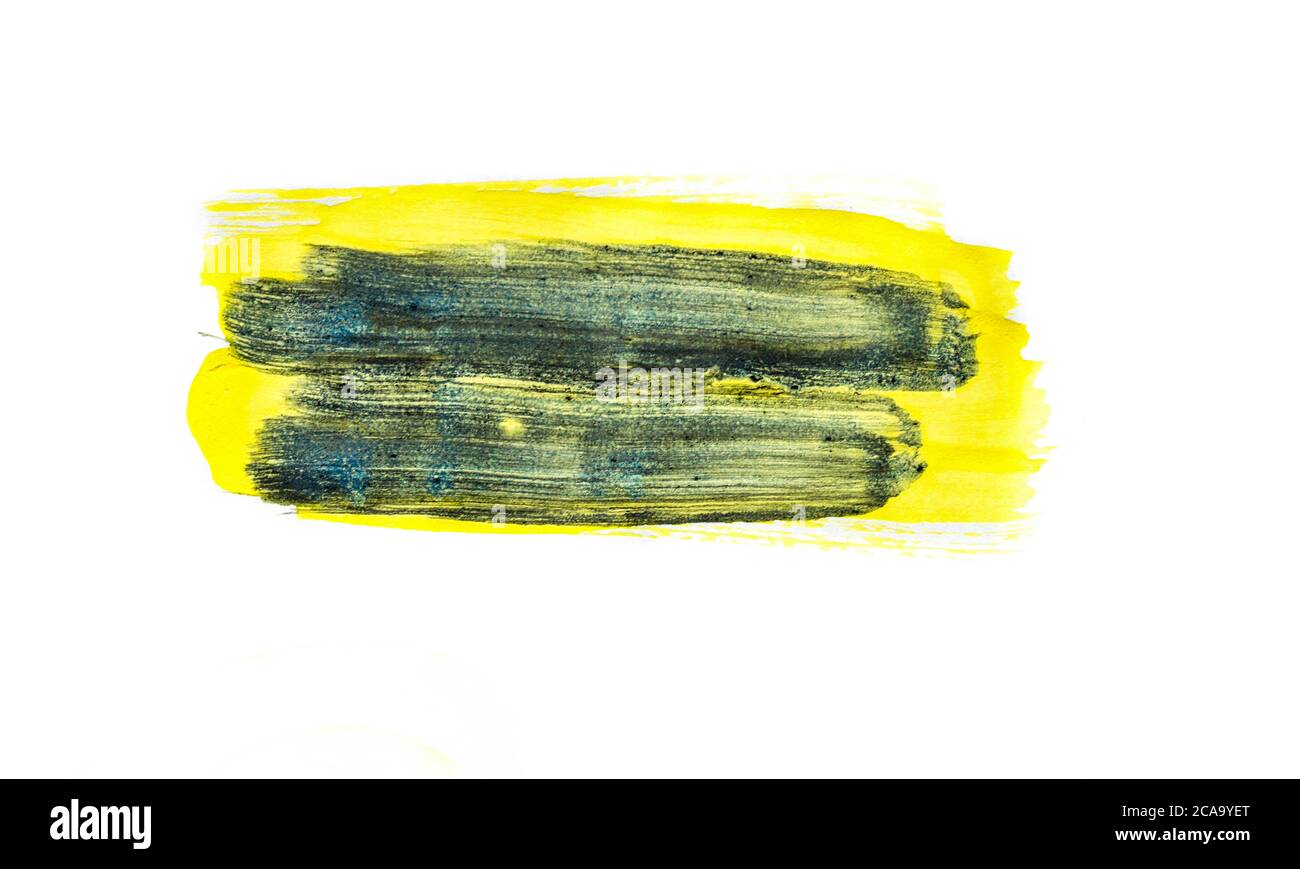 trait de pinceau jaune noir avec aquarelle isolée sur fond blanc Banque D'Images
