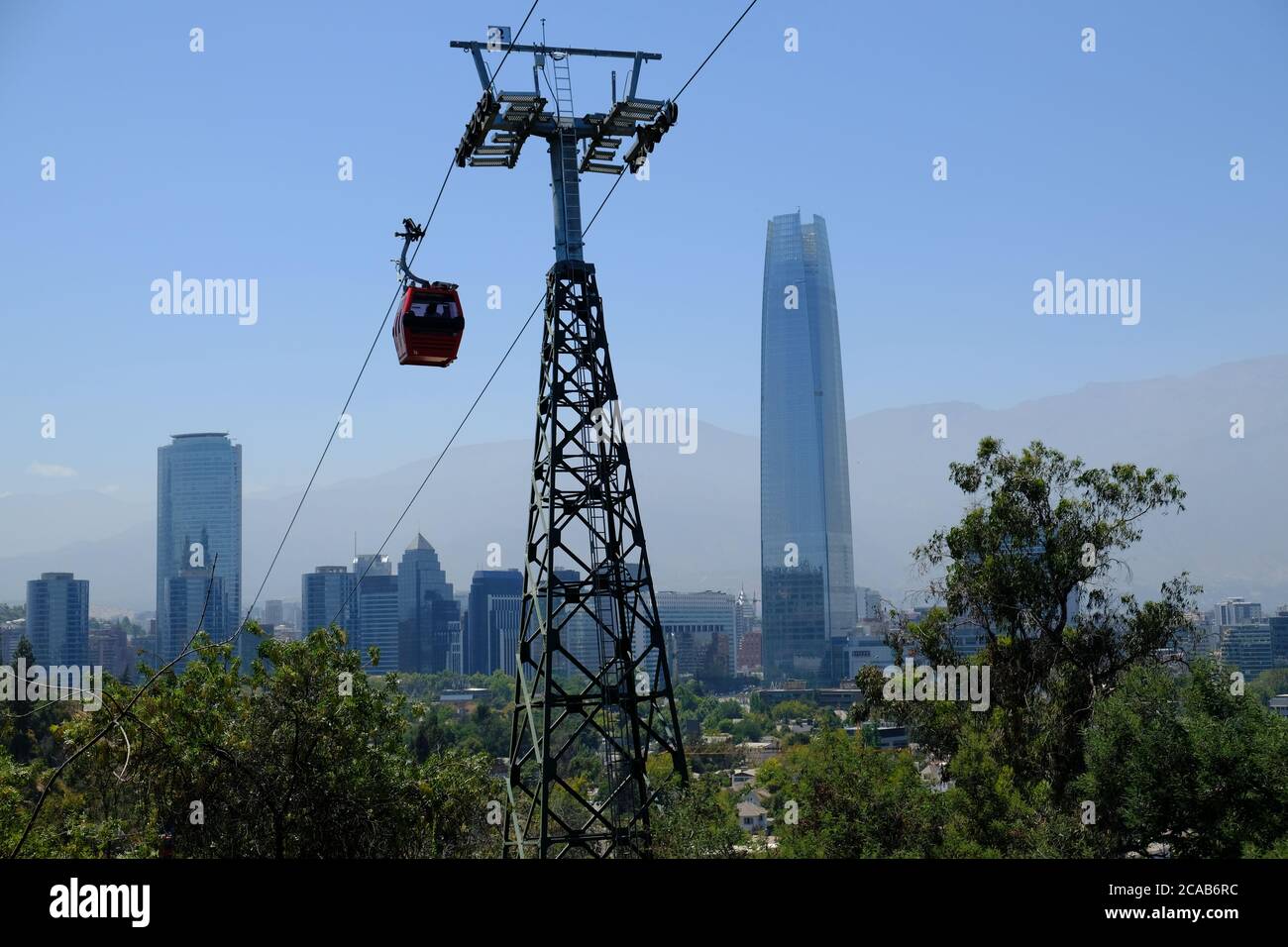 Chili Santiago - téléphérique et Sky Costanera Banque D'Images
