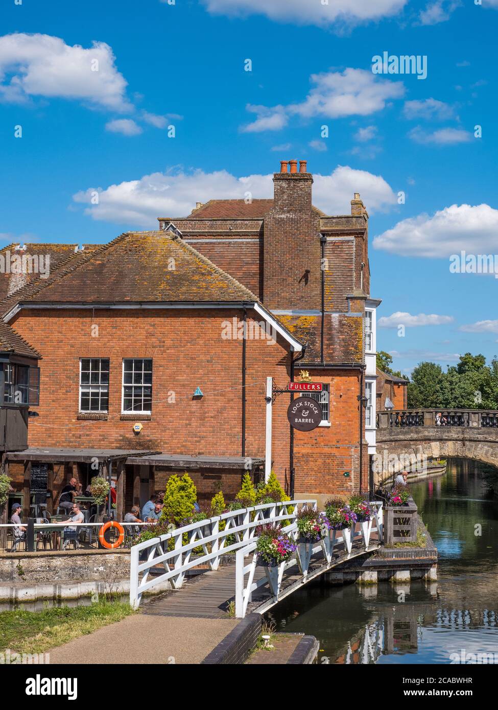 The Lock stock & Barrel, Newbury on the River Kennett, Central Newbury, Berkshire, Angleterre, Royaume-Uni, GB. Banque D'Images