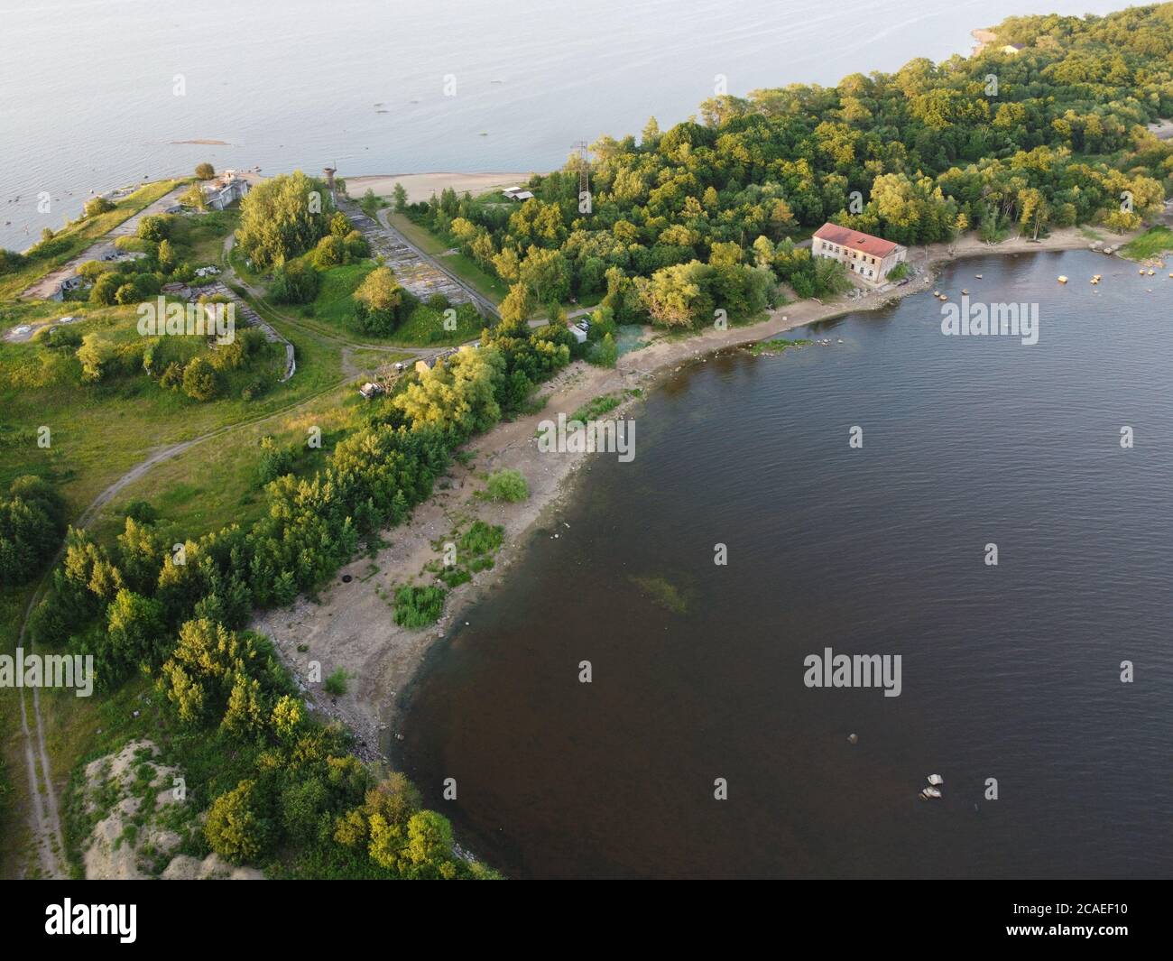 Vue aérienne de haut en bas de la péninsule dans la région de Leningrad Banque D'Images