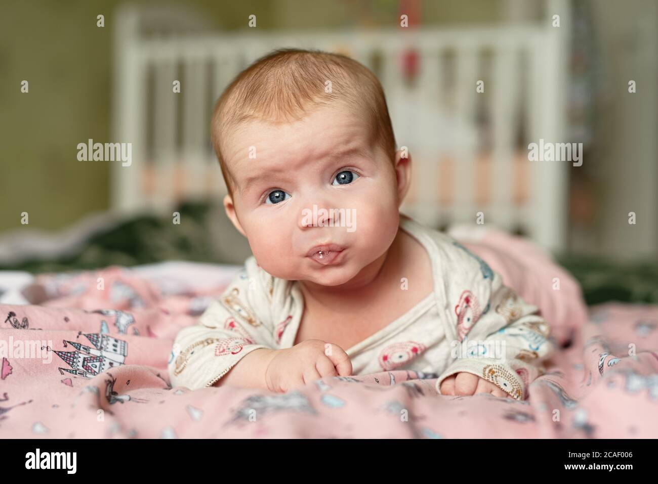 Enfant Bave Banque D Image Et Photos Alamy