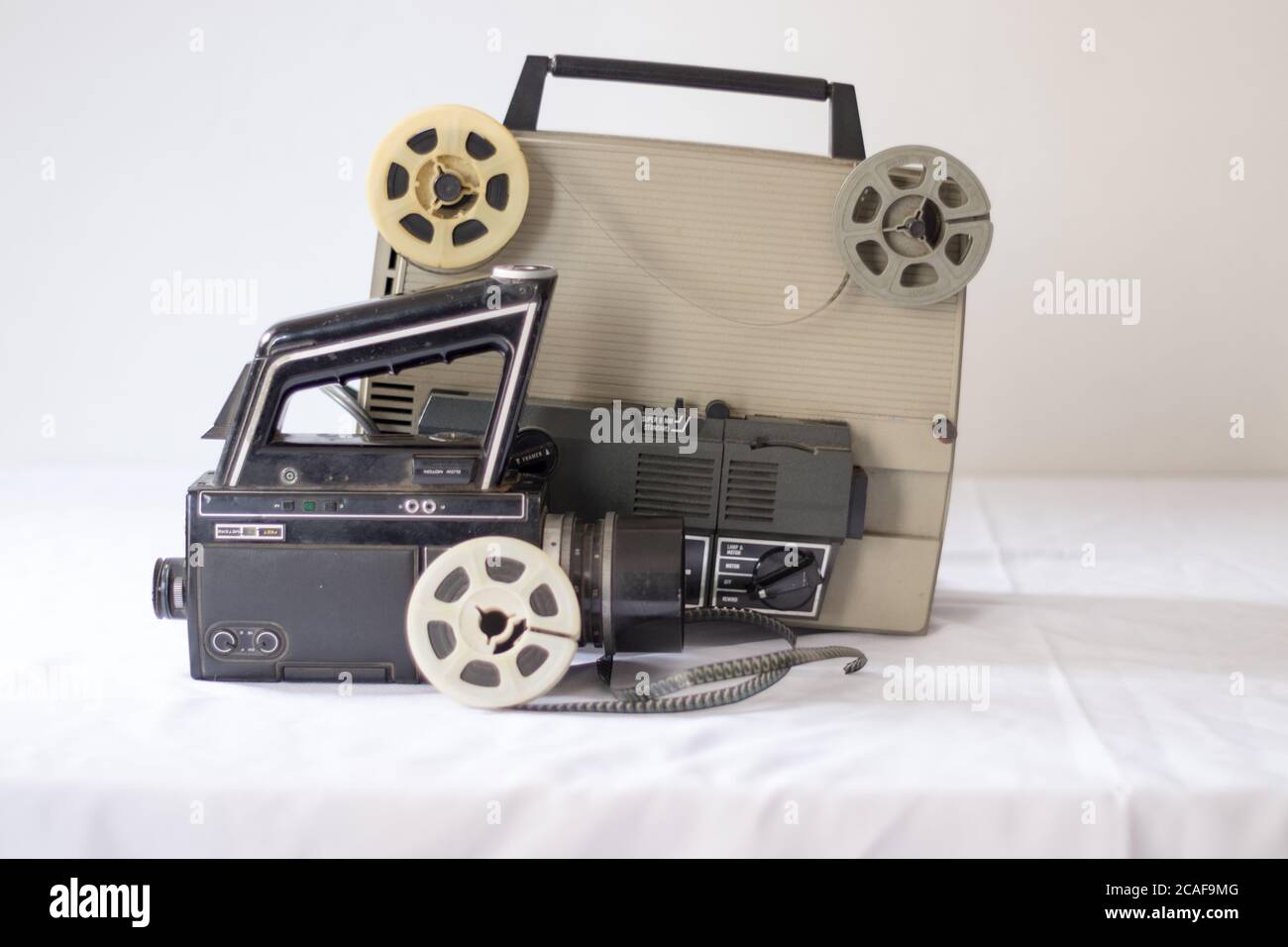 Projecteur Super 8 Vintage Sur Fond Noir