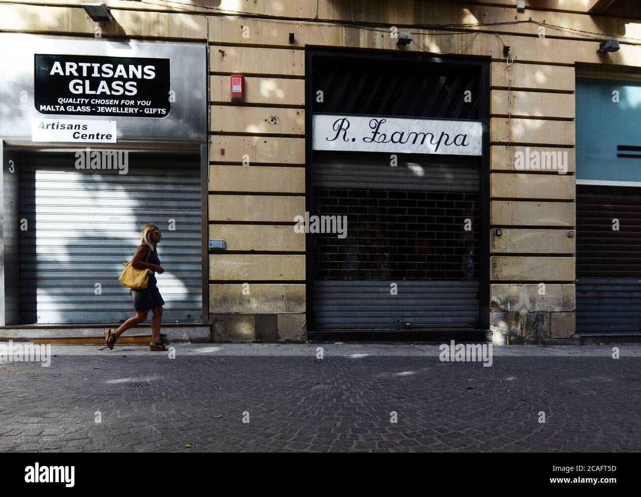 La rue animée de la République à Valleta, Malte. Banque D'Images