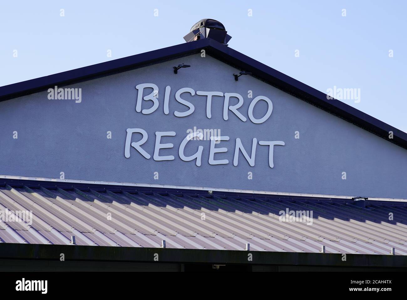 Bordeaux , Aquitaine / France - 08 04 2020 : Bistro regent texte logo sur la marque de bar de la chaîne française de restaurant bâtiment Banque D'Images