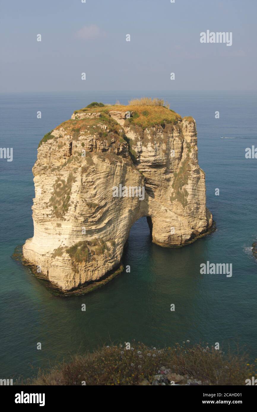 The Pigeon Rocks, Raouche, Beyrouth, Liban, Moyen-Orient Banque D'Images