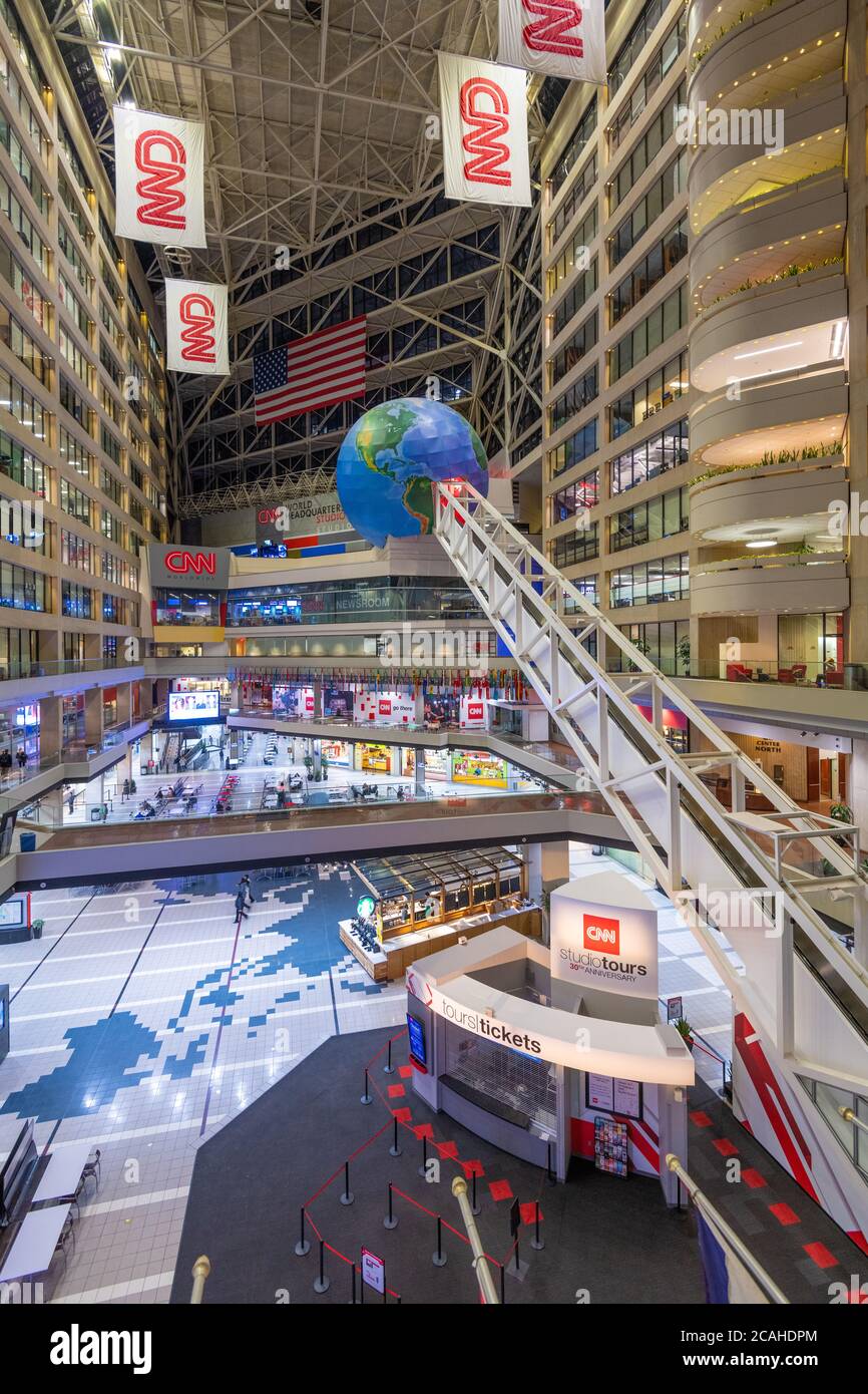 ATLANTA, GÉORGIE - 25 janvier 2018 : Centre de CNN à Atlanta. Le bâtiment est le siège mondial de CNN. Banque D'Images