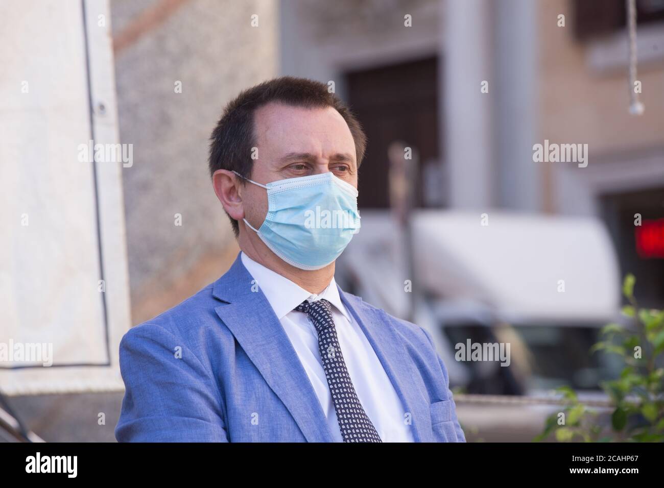 Roma, Italie. 06e août 2020. Ettore Rosato, député d'Italia Vivadoring la cérémonie devant le Panthéon à Rome pour célébrer le 75e anniversaire du lancement de la bombe nucléaire sur la ville japonaise d'Hiroshima pendant la Seconde Guerre mondiale. Carla Fraci était également présente pour Save the Children (photo de Matteo Nardone/Pacific Press/Sipa USA) Credit: SIPA USA/Alay Live News Banque D'Images