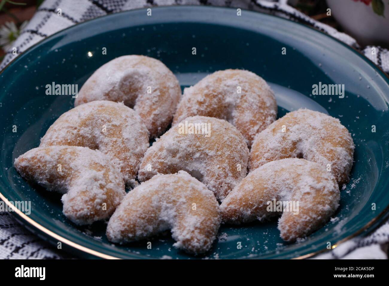 Gâteau indonésien célèbre pour célébrer IED Moubarak / Idul Fitri / Lebaran Kue Putri Salju / gâteau à la neige un gâteau blanc doux Banque D'Images