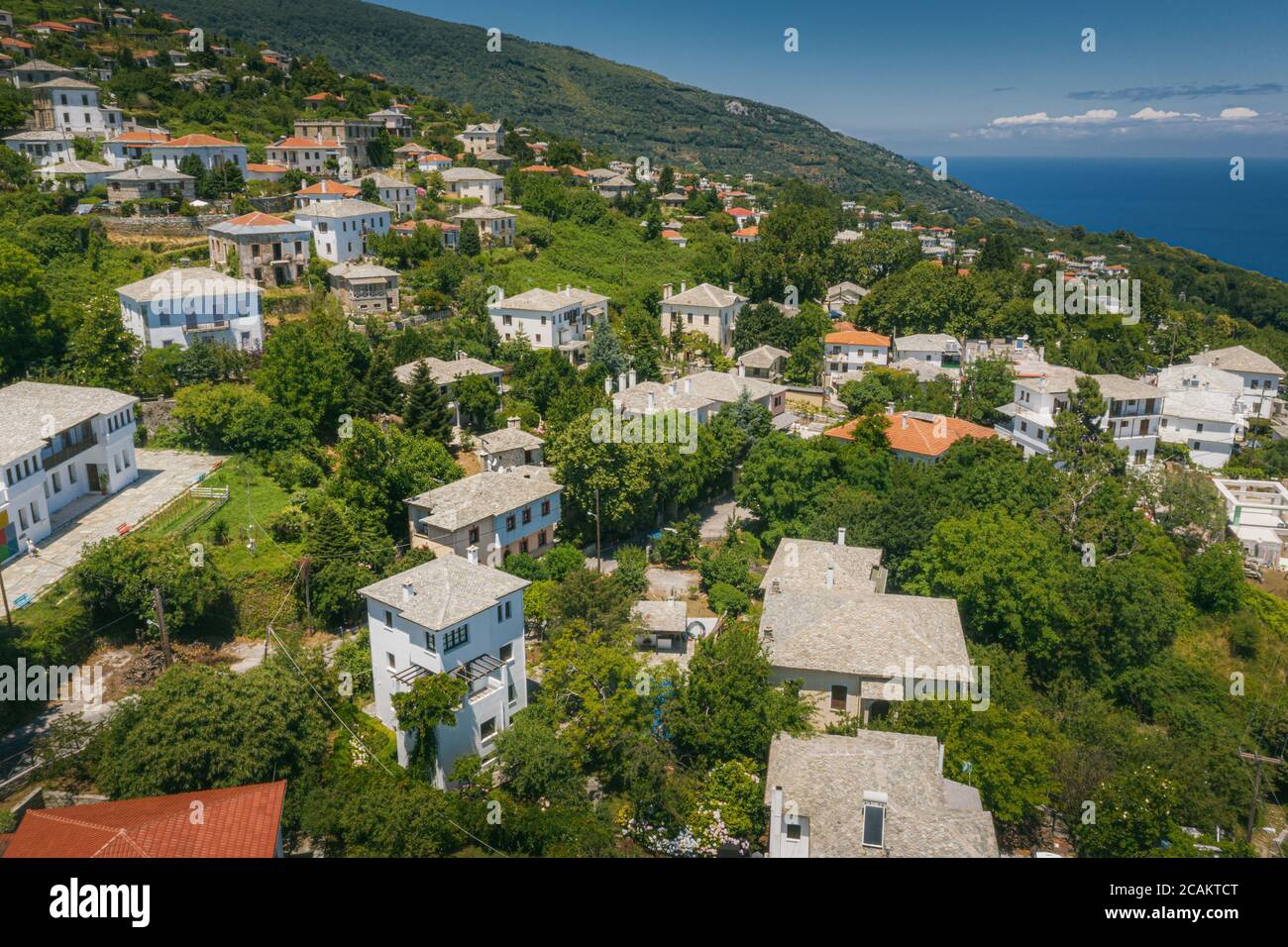 Ville de Zagora sur les pentes du mont Pélion, Grèce Banque D'Images