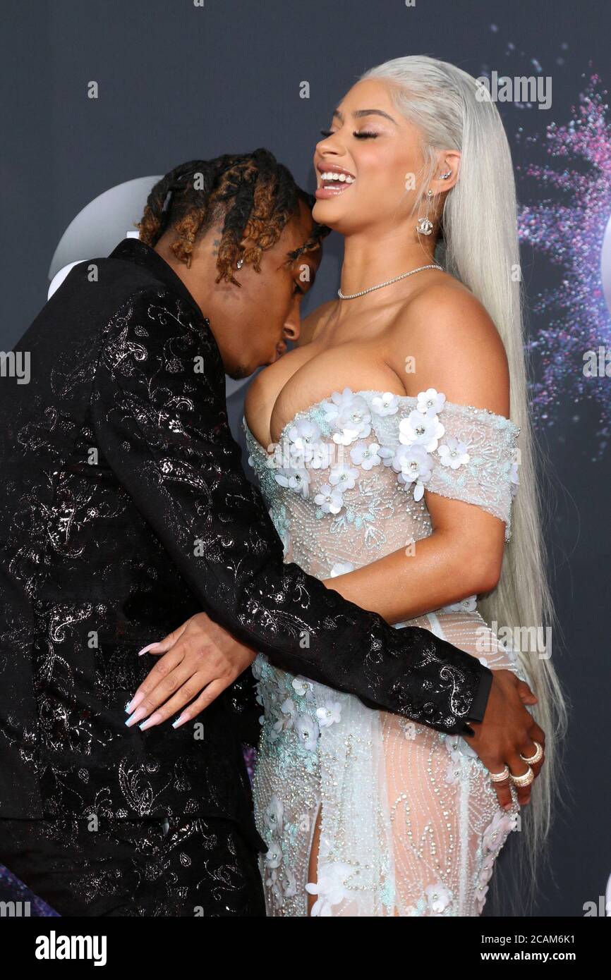 LOS ANGELES - 24 NOVEMBRE : Rich the Kid, Tori Brixx au 47e American Music Awards - arrivées au Microsoft Theatre le 24 novembre 2019 à Los Angeles, CA Banque D'Images