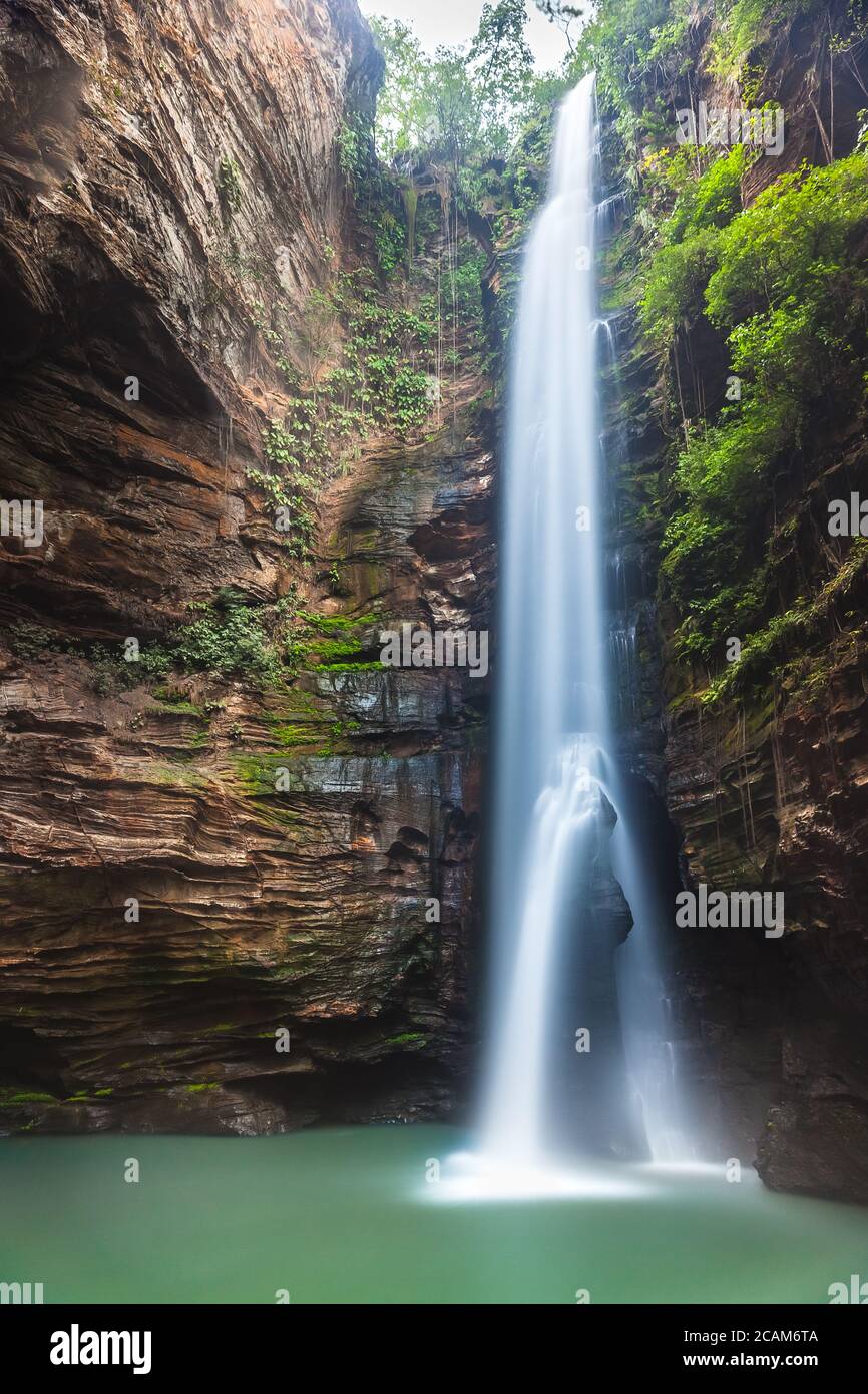Cascade de Santa Barbara - Riachao, Maranhao, Brésil Banque D'Images