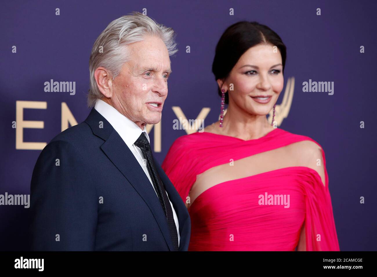 LOS ANGELES - SEP 22 : Michael Douglas, Catherine Zeta-Jones au Primetime Emmy Awards - arrivées au Microsoft Theatre le 22 septembre 2019 à Los Angeles, CA Banque D'Images