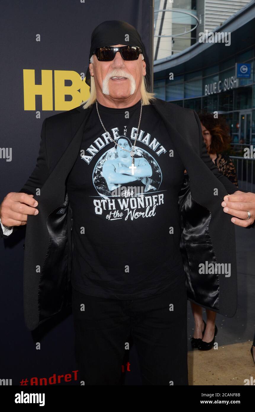 LOS ANGELES - 29 FÉVRIER: Hulk Hogan à la première HBO 'Andre le géant' au Cinerama Dome le 29 février 2018 à Los Angeles, CA Banque D'Images