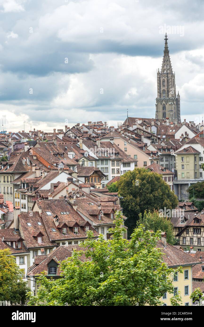 Berne Minster, la plus grande cathédrale de Suisse située dans la vieille ville de Berne Banque D'Images