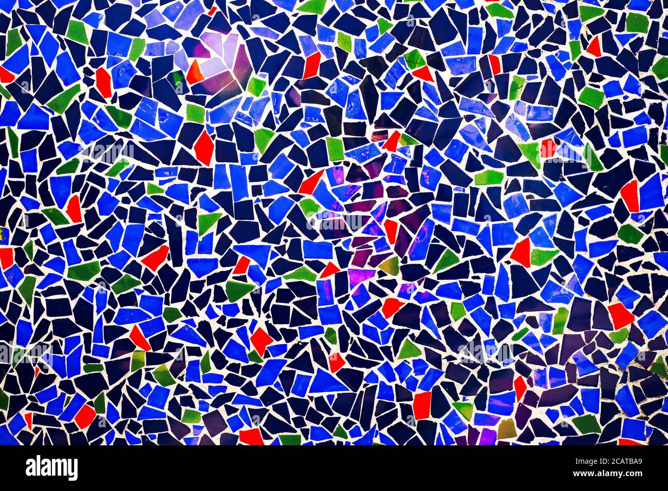 Mosaïque abstraite de carreaux bleu et vert rouge. Banque D'Images