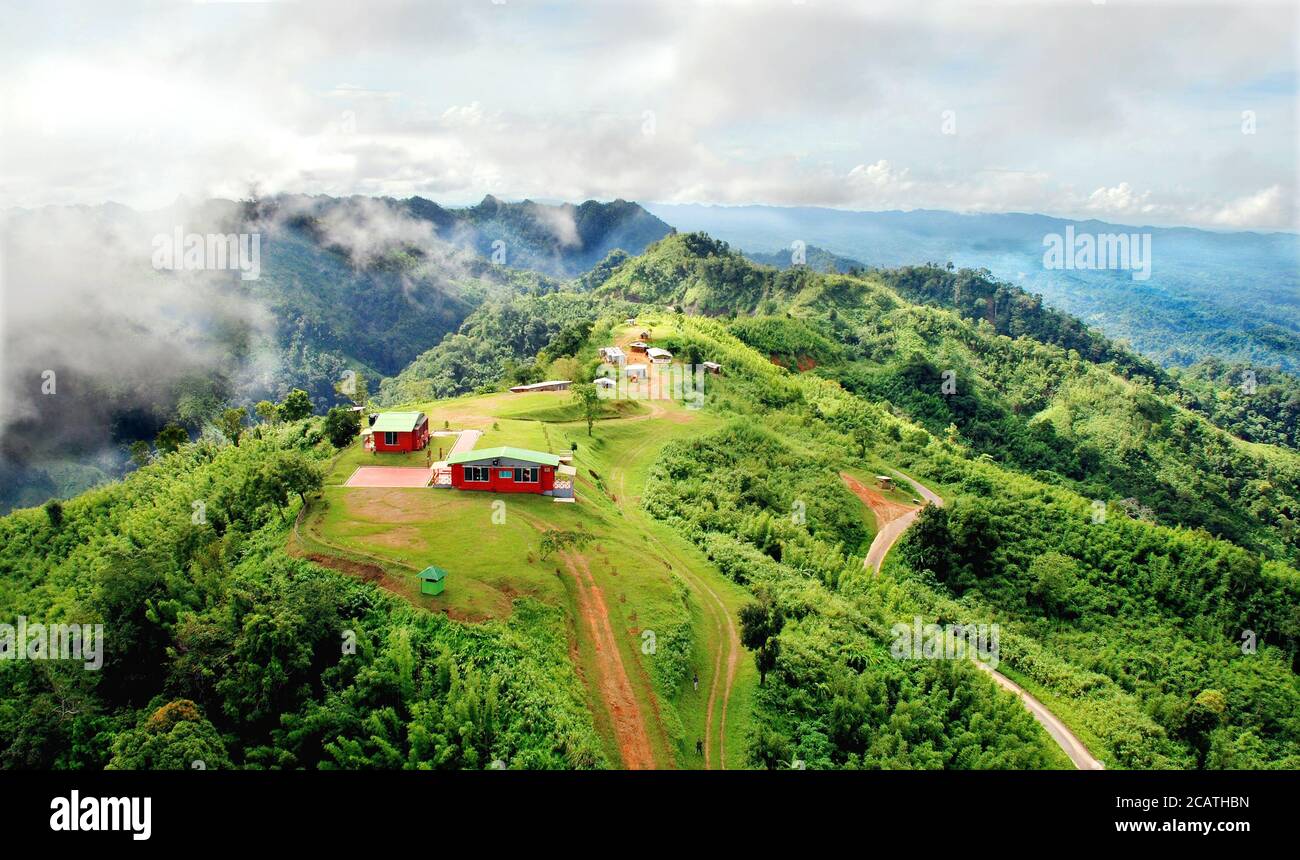 Photo de stock - Nilgiri Reine des collines, belles collines Paysage. Néant Banque D'Images