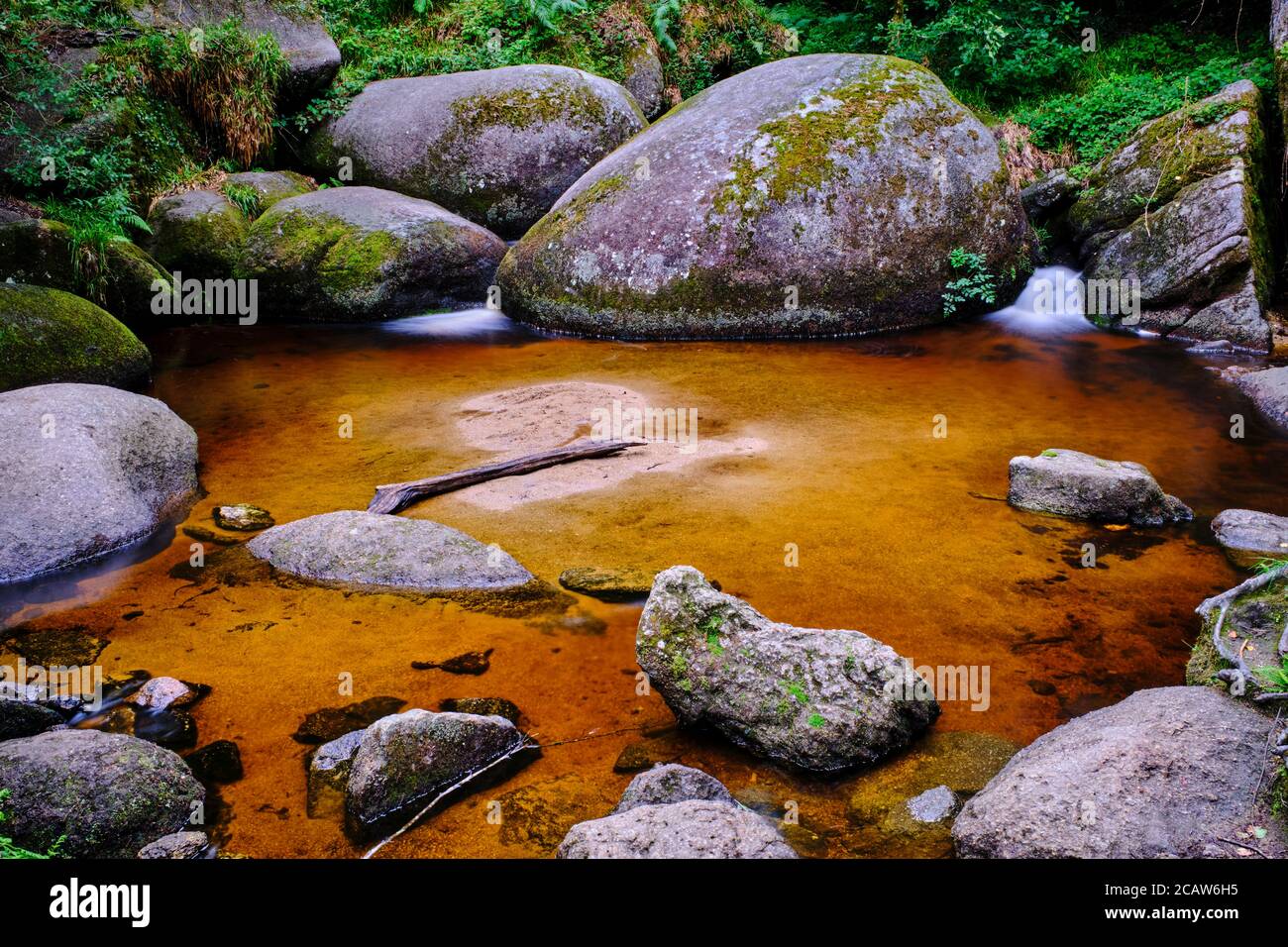 France, Finistère (29), parc naturel régional de l'Armorique, Huelgoat, chaos de granit de la forêt de Huelgoat Banque D'Images