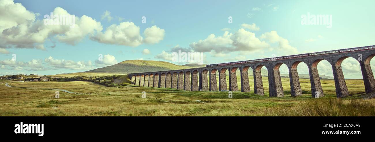 Très haute résolution panoramique du Viaduc Ribblehead. Banque D'Images