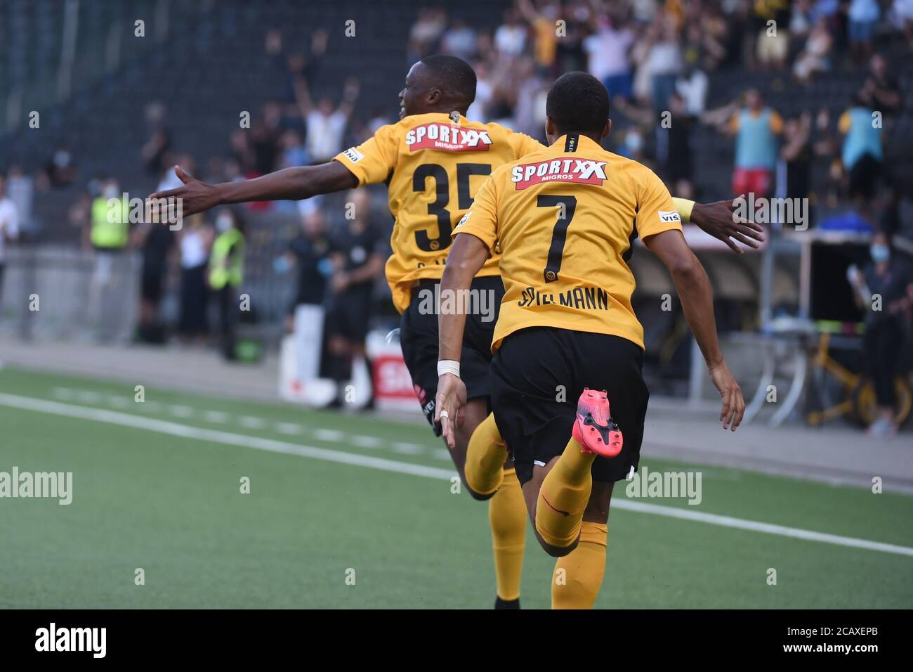 09.08.2020, Berne, Wankdorf, finale de la coupe de football 1/2 : BSC jeunes garçons - FC Sion, # 35 Christopher Martins (jeunes garçons) est heureux de son objectif de le faire 2-1. Banque D'Images