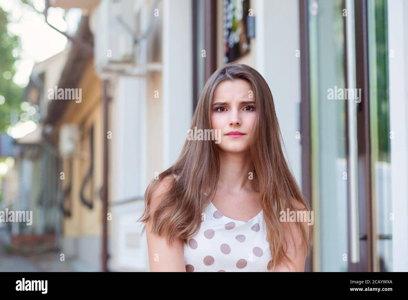 cherche robe blanche