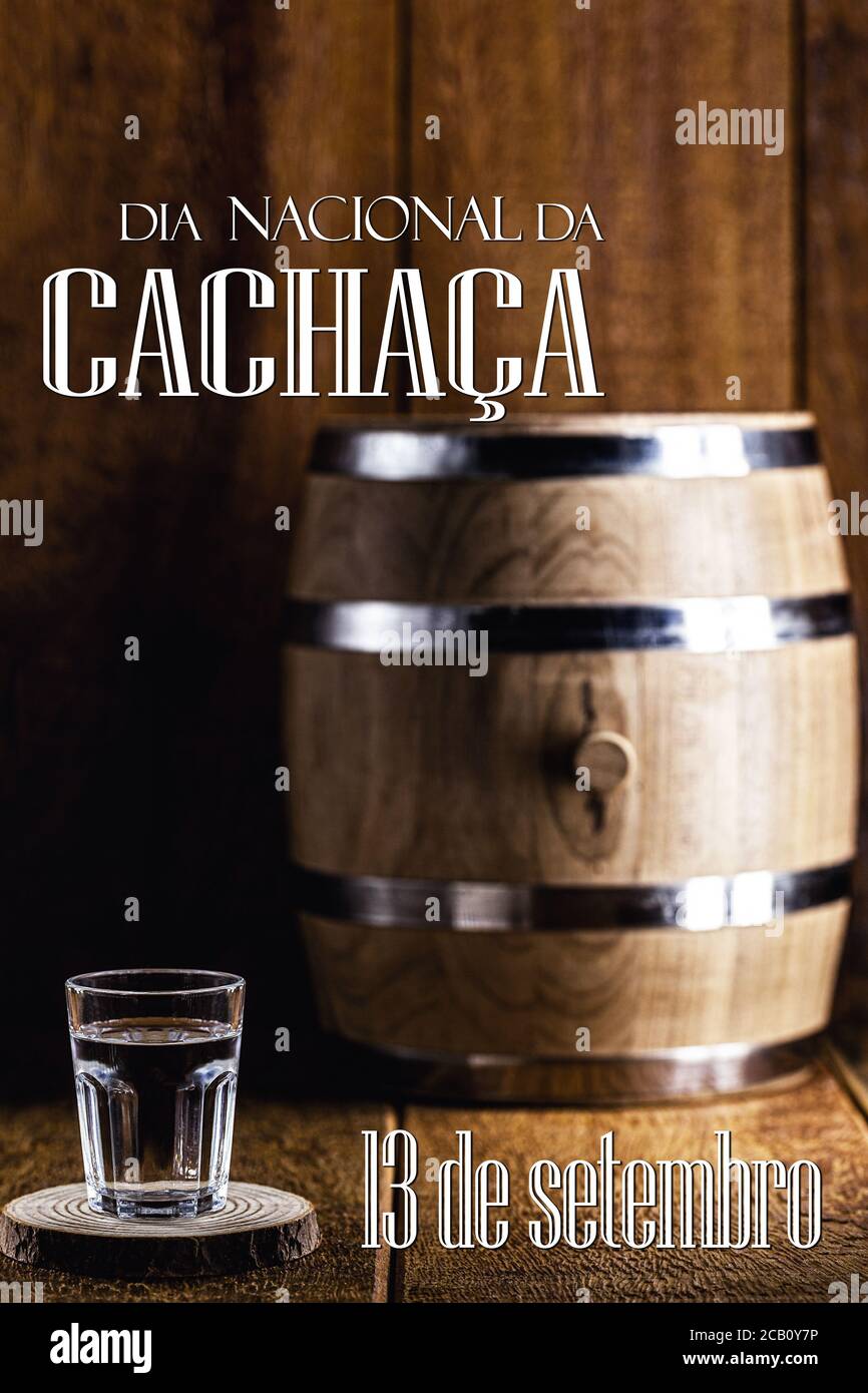 'cachaça', patrimoine culturel des boissons distillées du brésil, également appelé 'pinga', texte en portugais: 13 septembre journée nationale de cachaça Banque D'Images